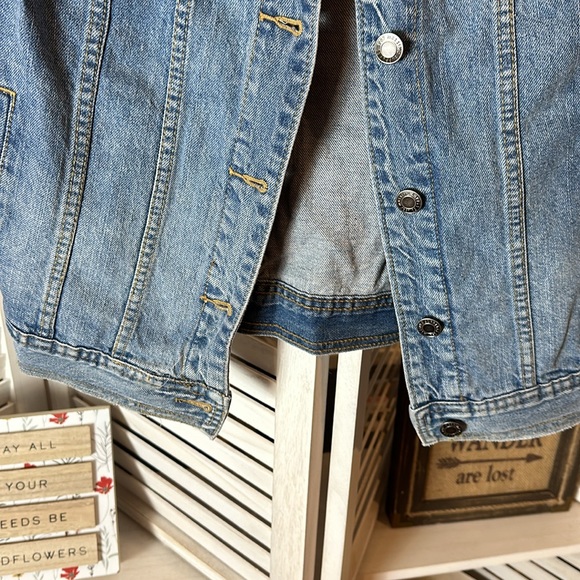 Mossimo Denim Vest - Picture 4 of 8